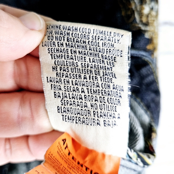 PEOPLE 4 PEACE | dark wash denim button up embroidered cropped jean jacket - Picture 7 of 8